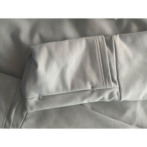 Athleta Women's 1/4 Zip back pocket running jacket size XS sea green - Picture 6 of 6